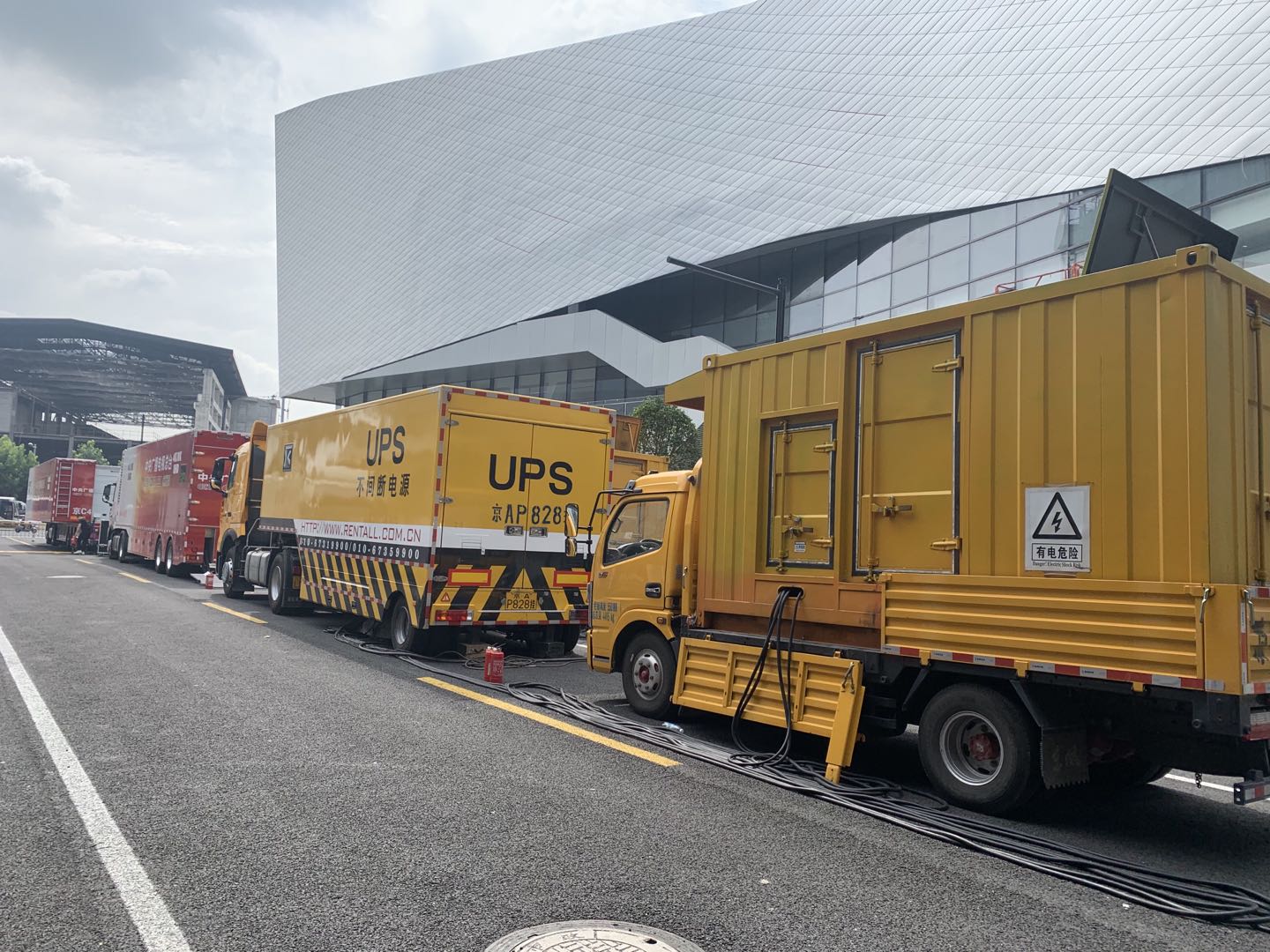 上海國際電影節(jié)發(fā)電機(jī)租賃現(xiàn)場